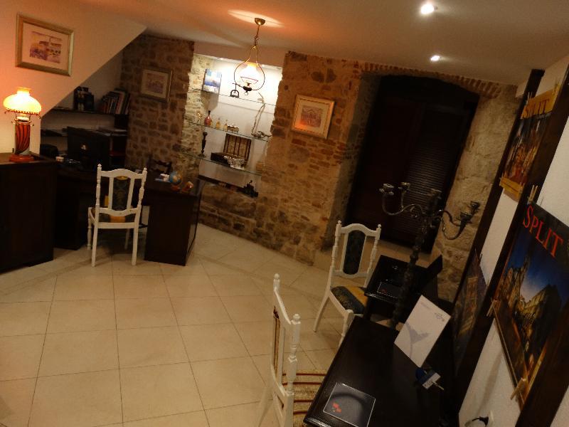 Guesthouse Pjaceta Split Exterior foto
